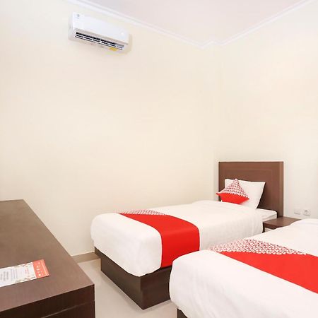 Collection O Yogyakarta Near Jalan Malioboro Formerly Alena Residence Exterior foto