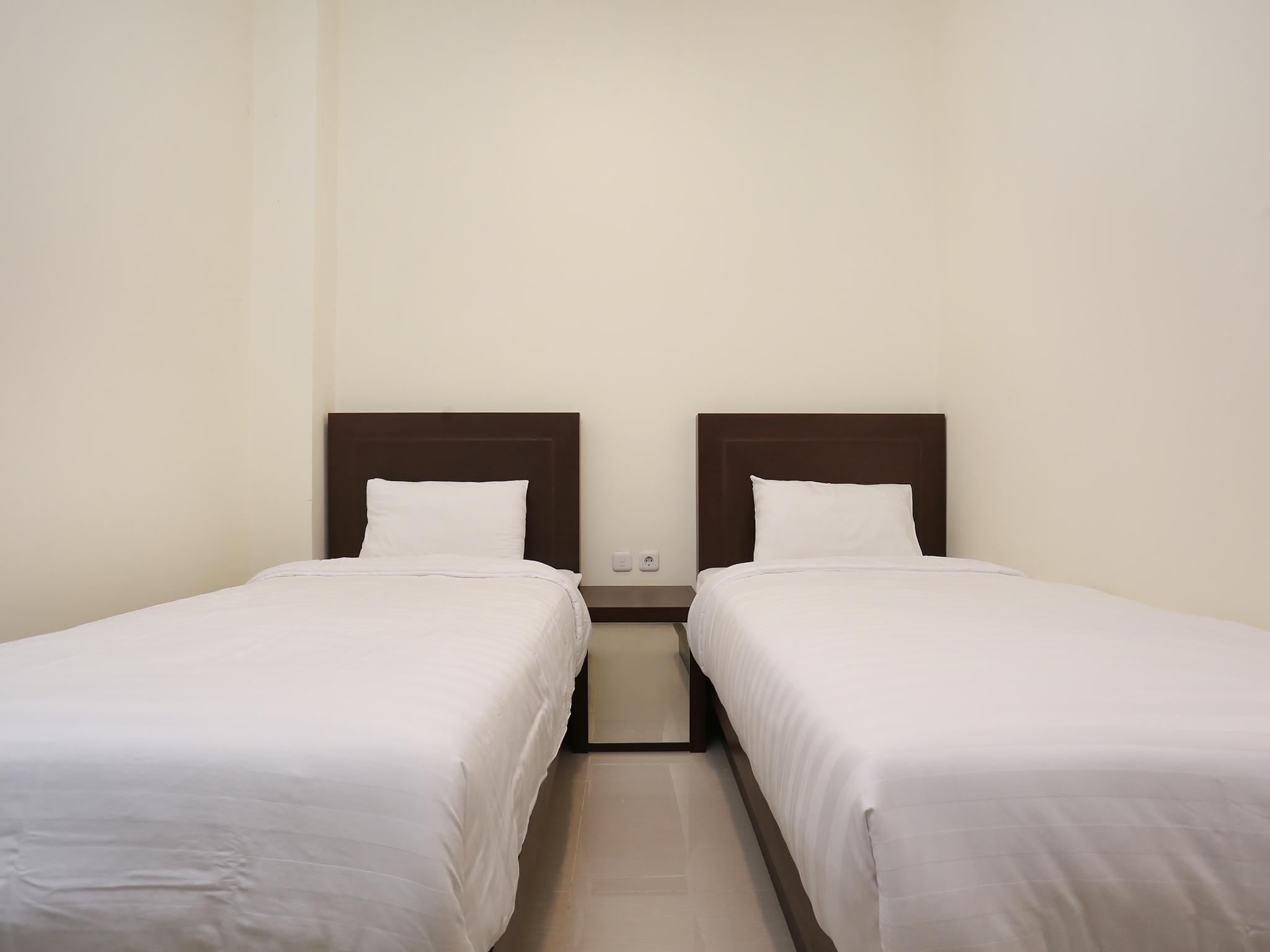 Collection O Yogyakarta Near Jalan Malioboro Formerly Alena Residence Exterior foto
